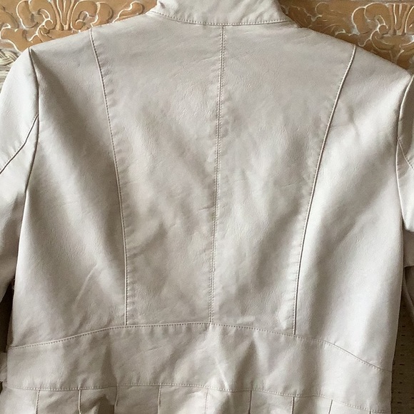 Adorable Pleather Jacker 🖤🖤🖤NWT - Picture 8 of 10